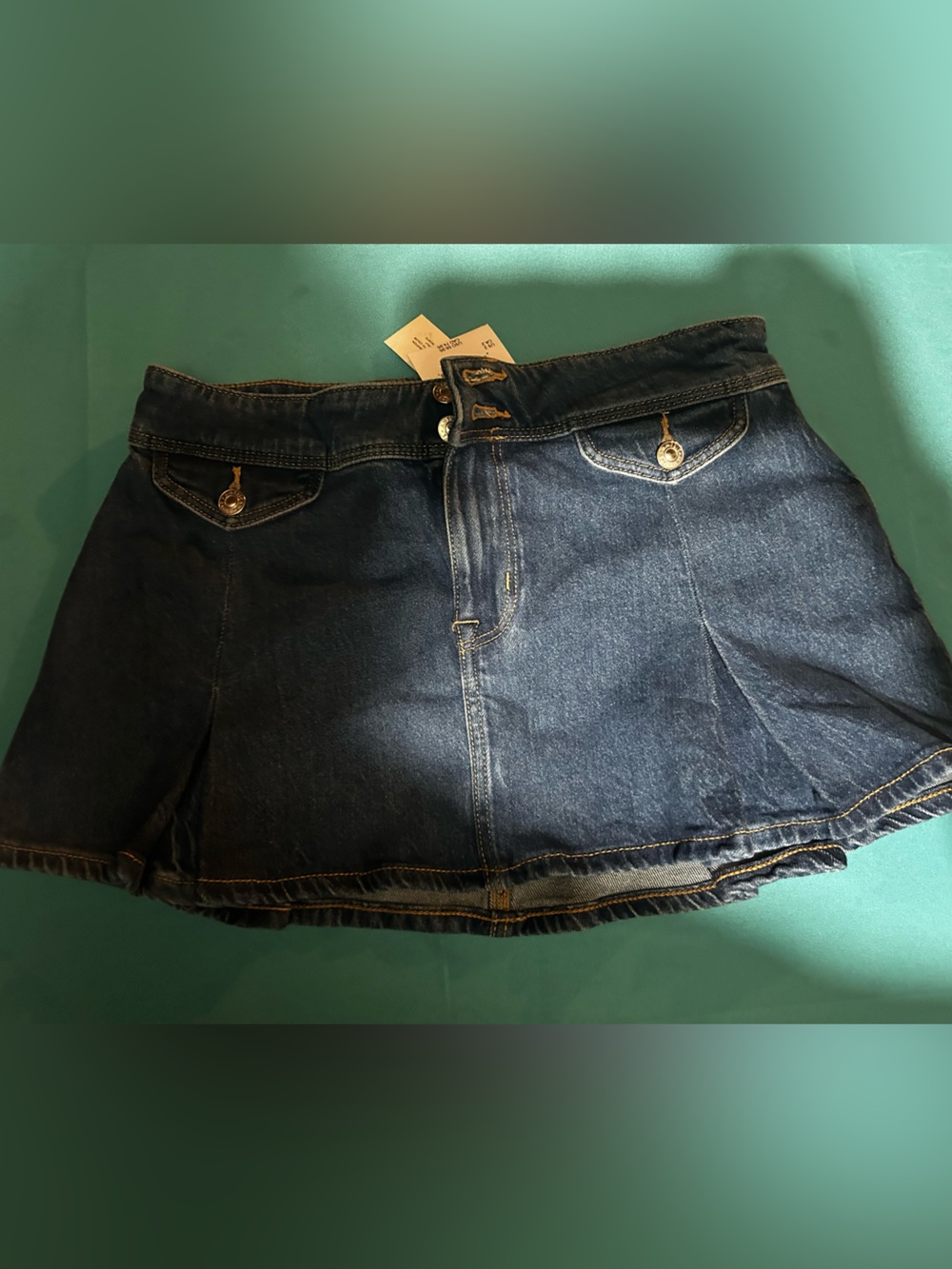 AmericN Eagle low rise A line denim mini. NWT